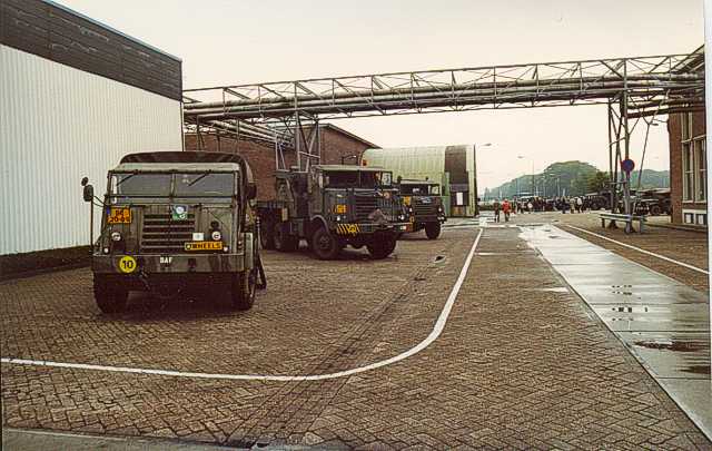 2000: Openbedrijvendag bij SP Aerospace & Vehicle Systems