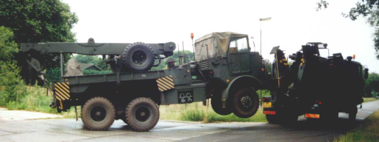 YB-616 takelwagen en YBZ-2300 takelwagen