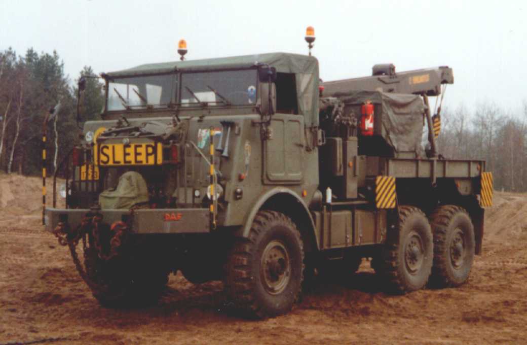 Daf YB-626 takelwagen (geen Bravo voertuig)